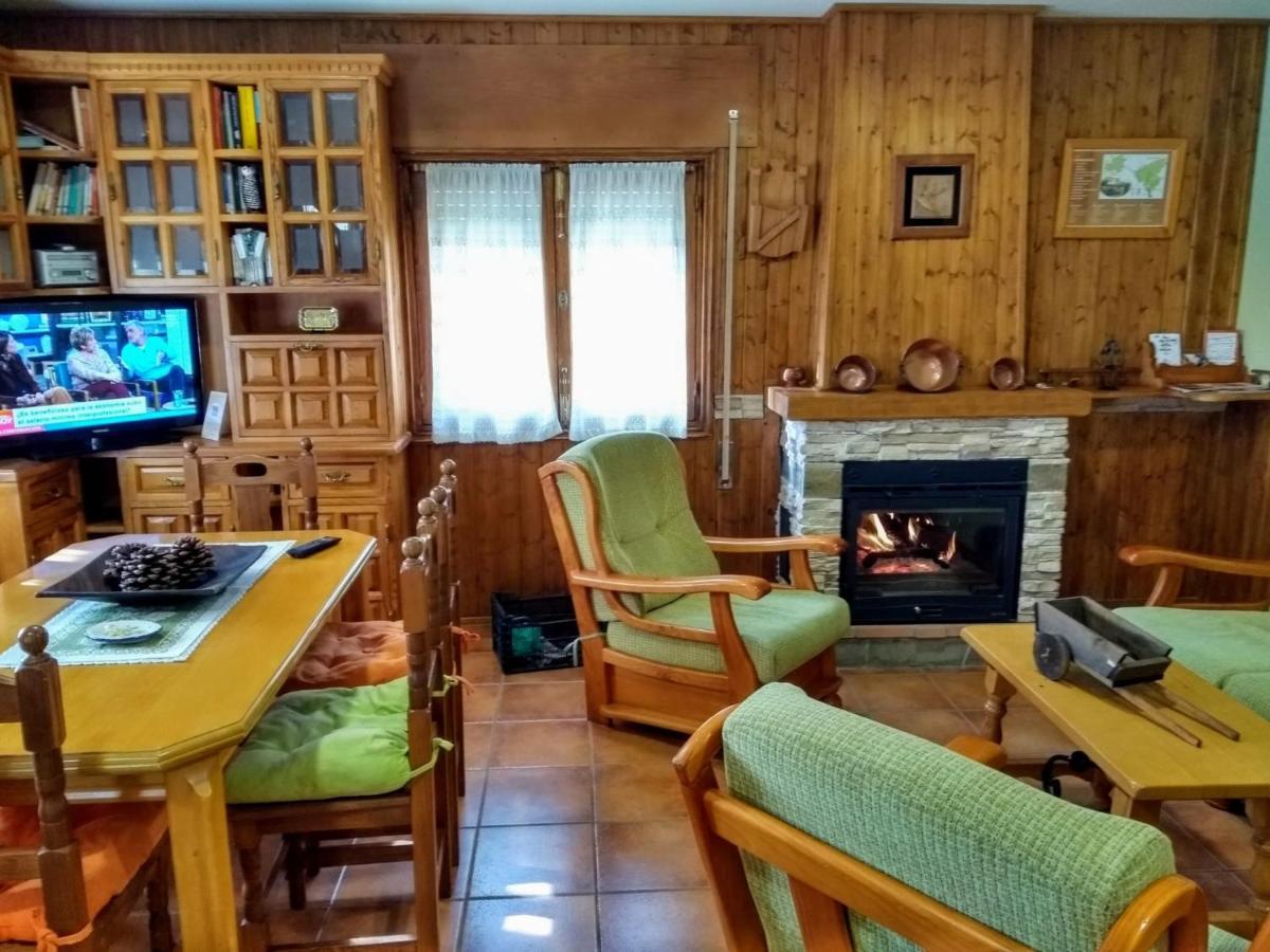 Вилла Tinao De Gredos Барахас-де-Гредос Экстерьер фото